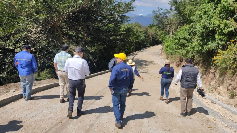 Supervisión de Obras en el Municipio de Amatitlán