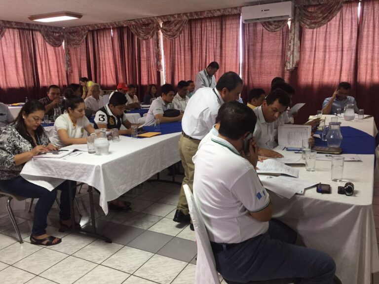 Ediles de Petén se capacitan en diversos temas